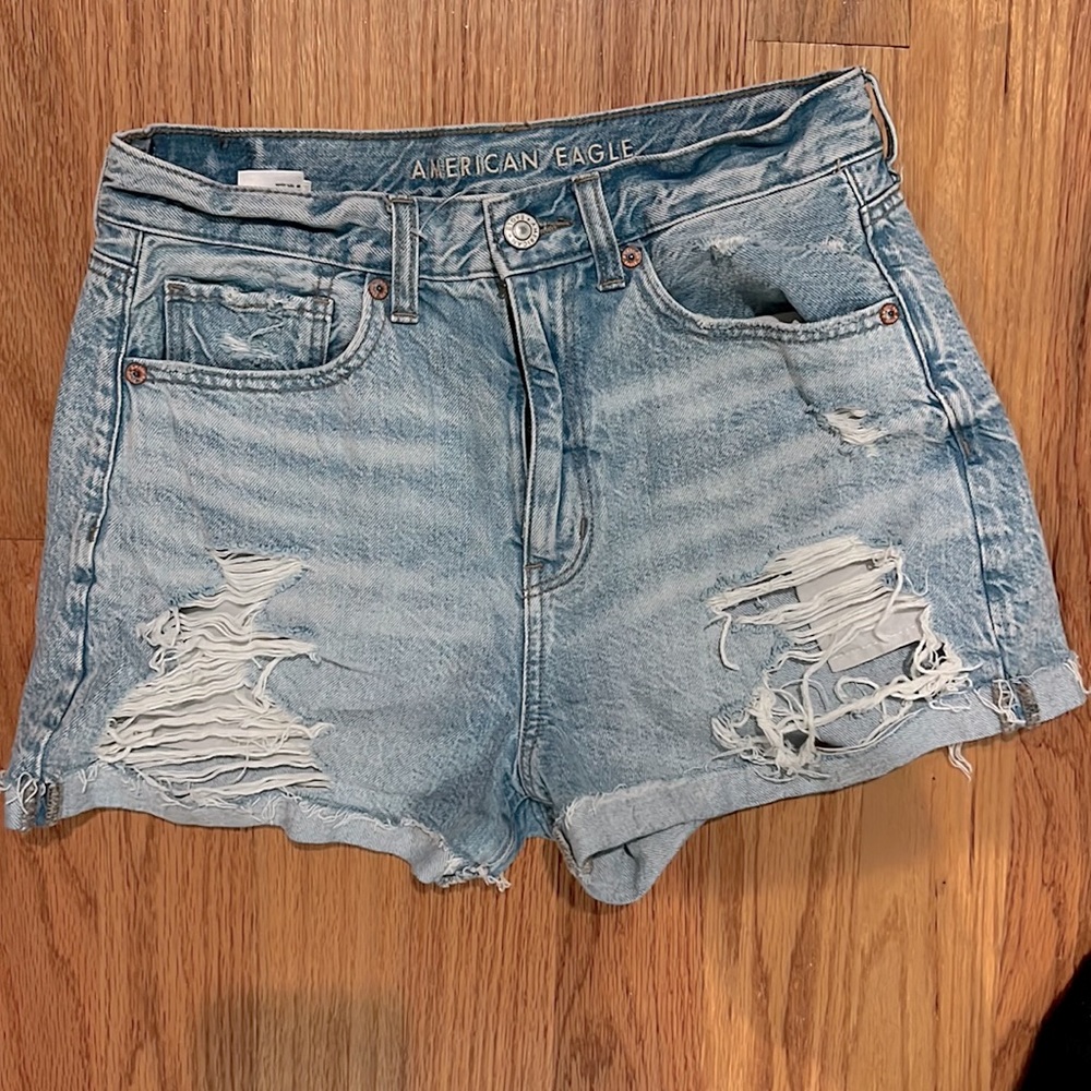 American Eagle High Waisted Shorts